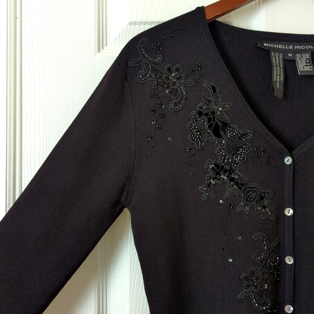 Michelle Nicole Floral Embroidered & Beaded Ribbed Knit V-neck Cardigan Black M - Picture 3 of 10